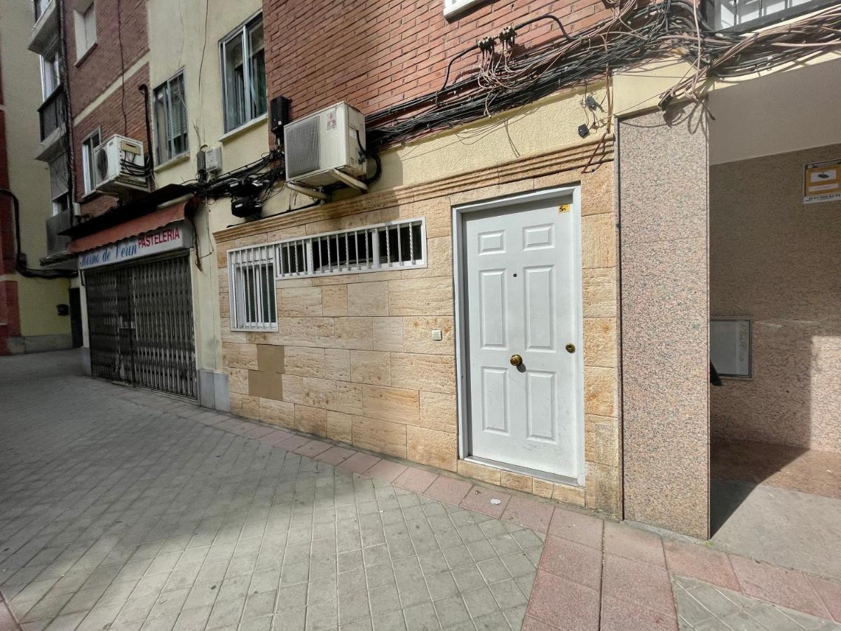 Апартаменты Acogedor Duplex Barrio Del Pilar Мадрид Экстерьер фото
